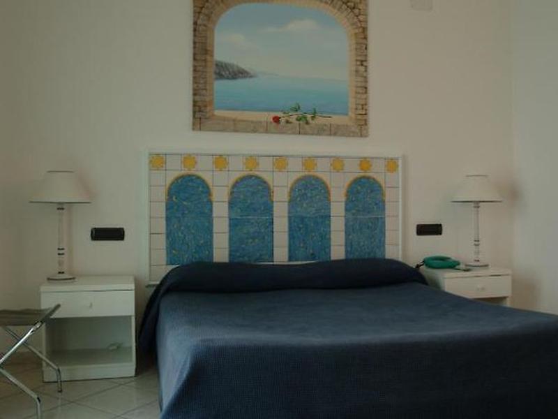 C0E343DEE0B0FEAC1F9D3A6173374AD1