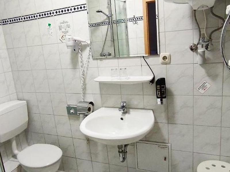 491AE5940FF250FDE572E584A99839E7