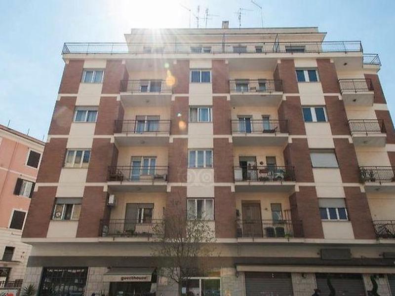 200F06786C6867984B402F467B1274A6