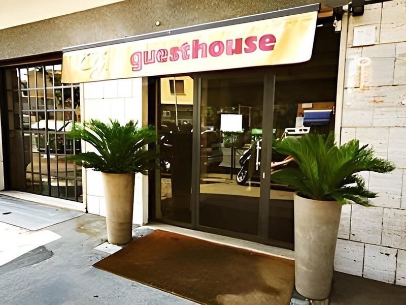 A76151B243BEC933A4EC26089327591E