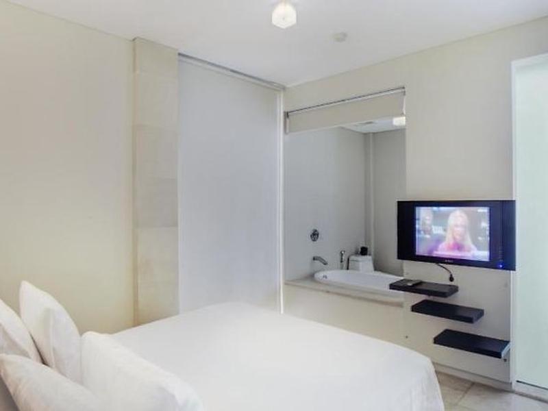 DFCF61423143F83F0945B55999C7FEBE