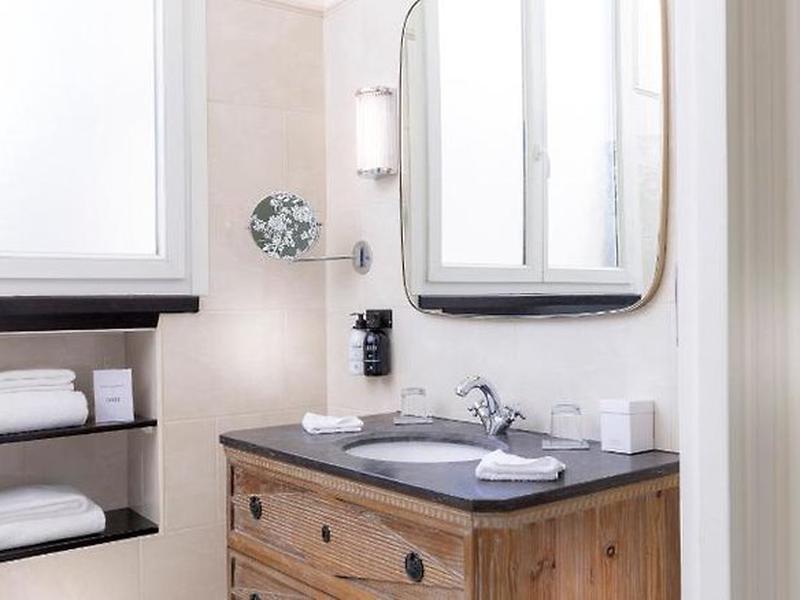 DFF67EBF663505F37624E1E0366BF117