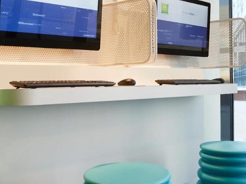 CCF865E1E12BD54306254105E57B41DE