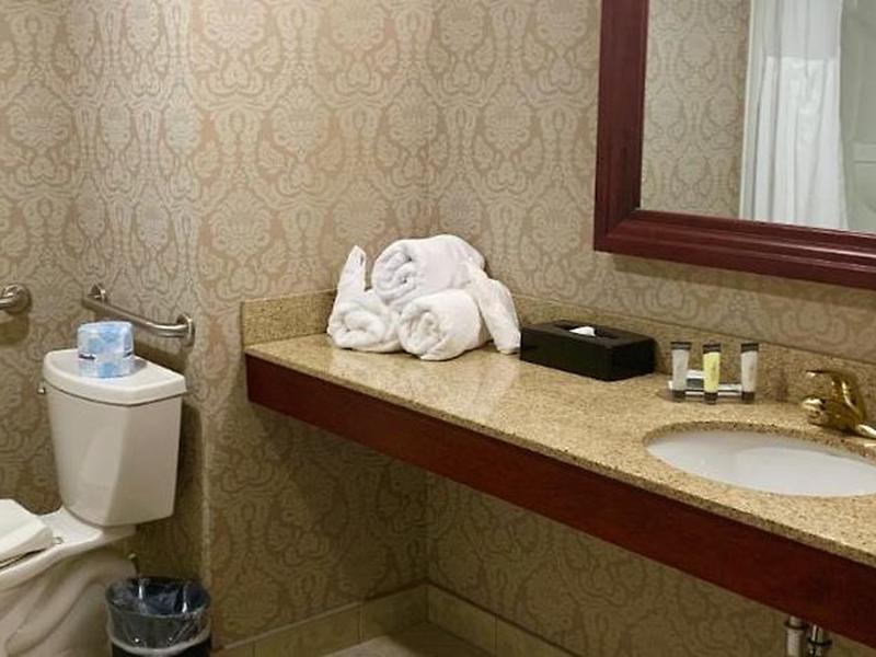 2ABAB7C619F14385B5A7E16EB4D2490F