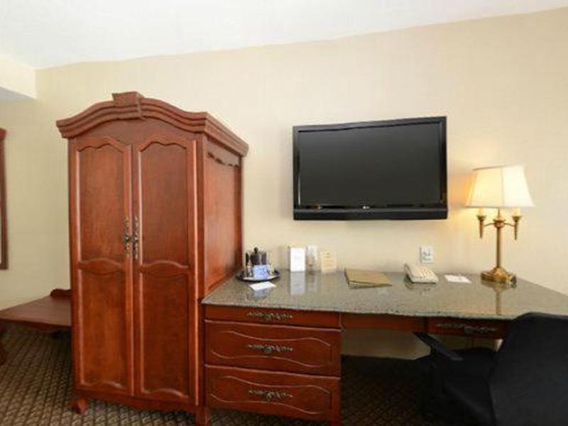 D24398560A0D0A117B05470595BEABE0