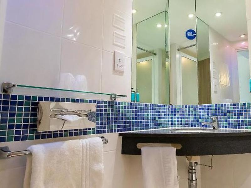 7814FFEC3418EDE5933CDCAFF30705C4