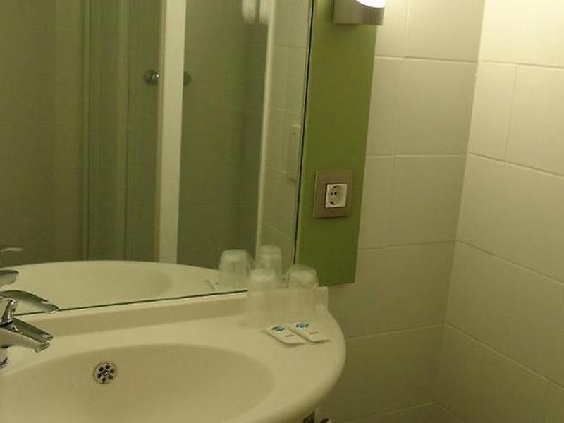 706729BFB8E2486CC88526826DEA45BE