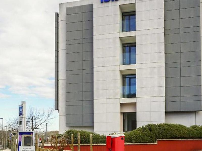 48B9A9B19AEF45C925A721917B79522B