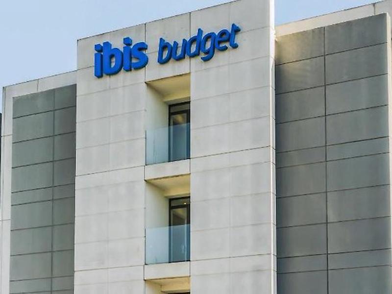 255AAA05E84C77FAF4DD846D7939A253