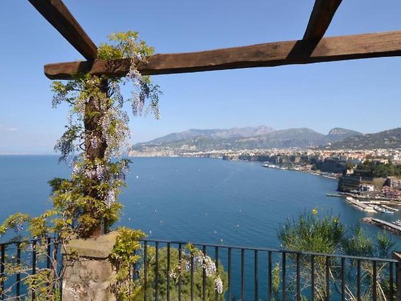 C4E78395FE6100007A89A810C7FB6032