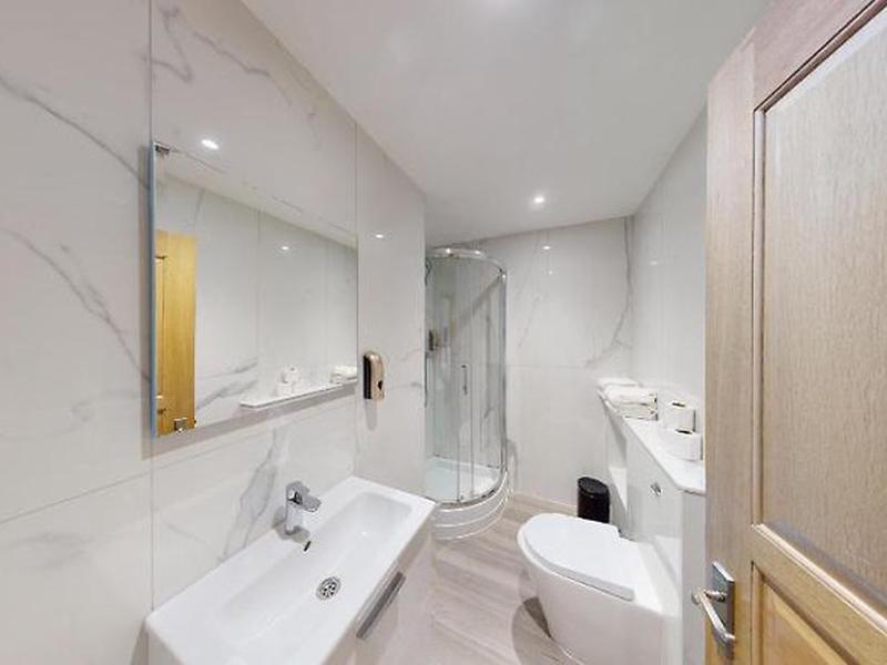 F7C1FF7FC55E6764F786F46716D5F030