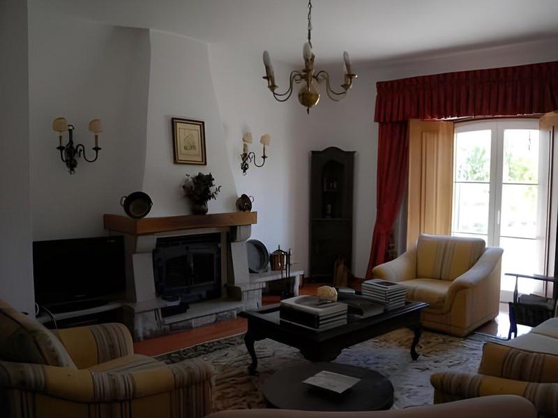 976A437D982A5C73C5873CBFB112D102