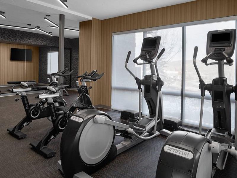 92D37FA9AC29659FF18469B2EA8F0D98