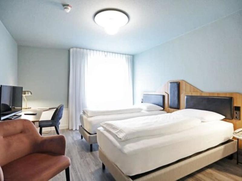 4A7D551D579A3CB01D0F05CD541A6E02