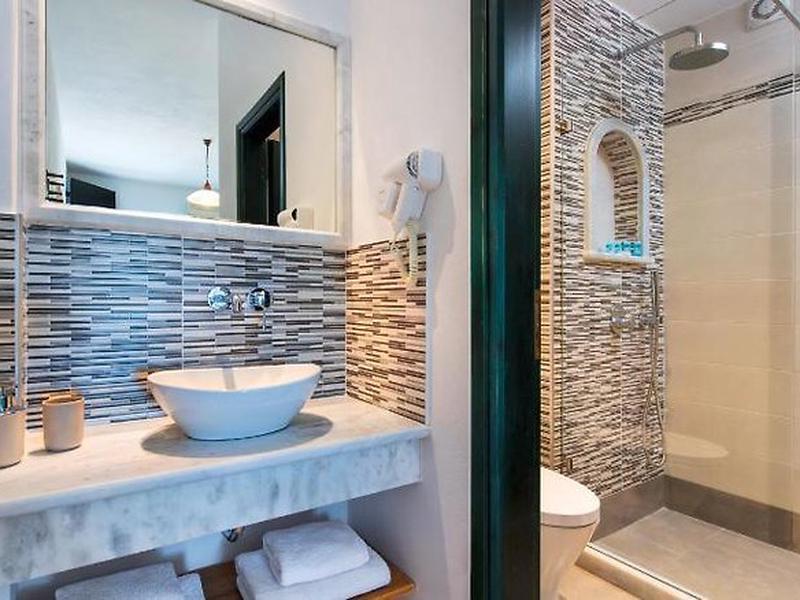 2433E08AA341ADDC44D03B510F9D2EBC