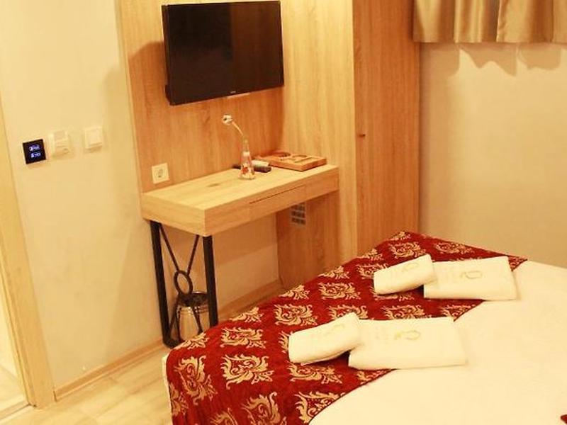 C48EB7C343D0AE3CF0F8D5E41181A881