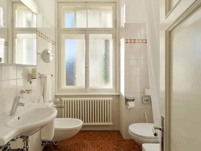 7333F1B8D979C354778BA0C185193847