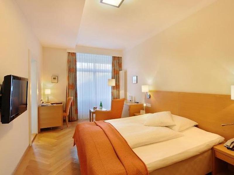 479ECED257F44678B5DF287088FF9642