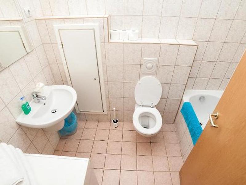 326E6A18232B16666C3B75640891D5B7