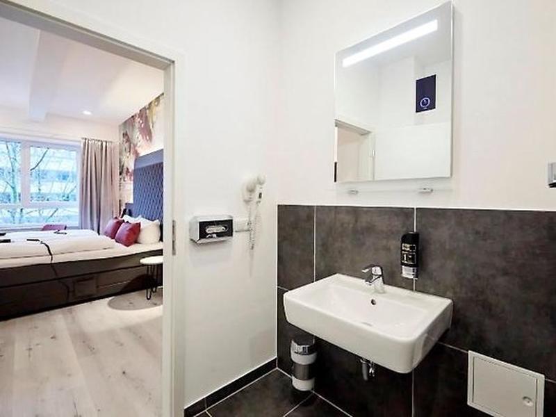 263D1362BAFACE7C3DED4D5520C02979