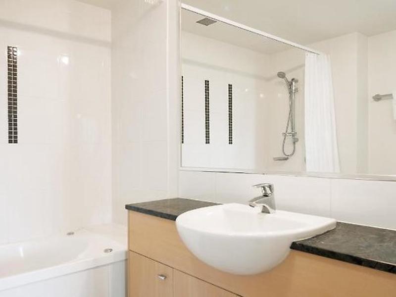 FFB7EBADF6C94147EEA51BF49D486FD7