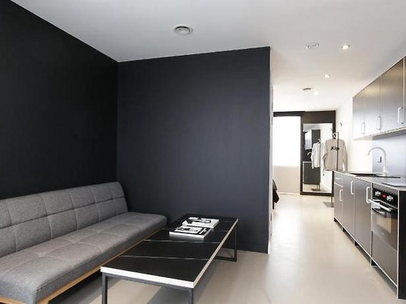 D00D7539C9A48F75DCBE8D2649864BA5