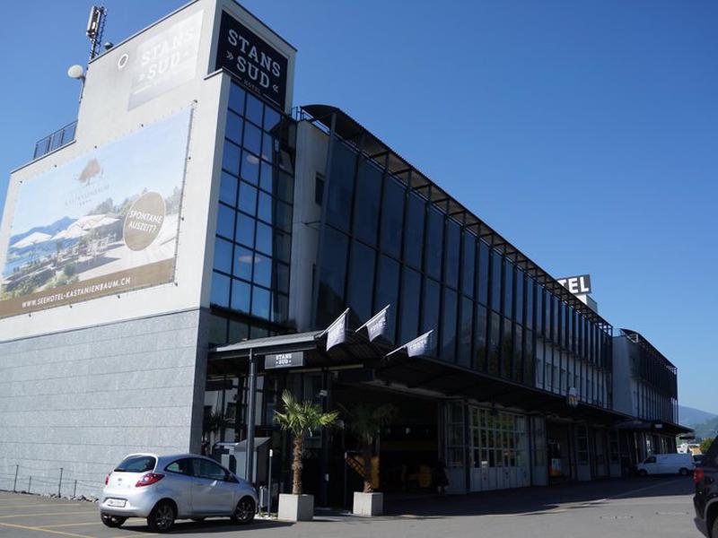 926576E503351880DD2242DF4894E22F