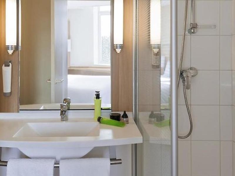 0348F0632C59EE290388C079AC43433E