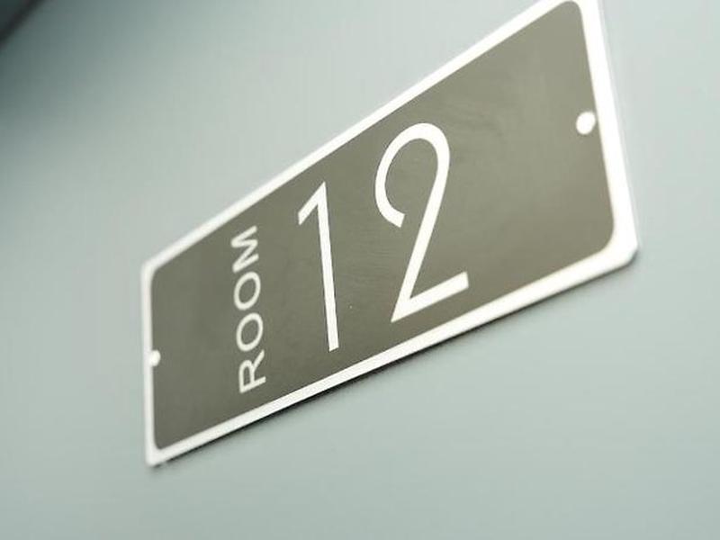 60FB62F022AFE04E94C364F6DBA9FFA2