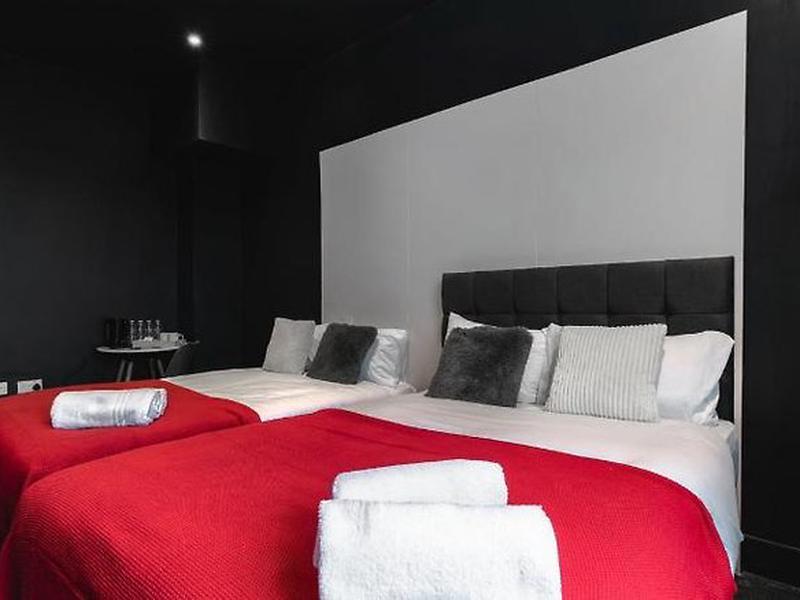 7F7AB644D0598C840CDB99AECB1D4F57