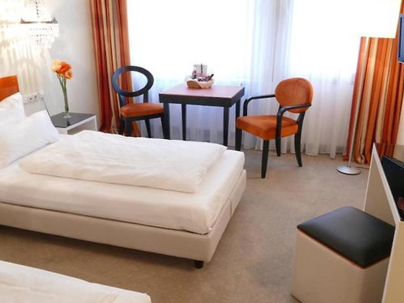 F0A5FDA18CB19239577A7BF6A21224BE