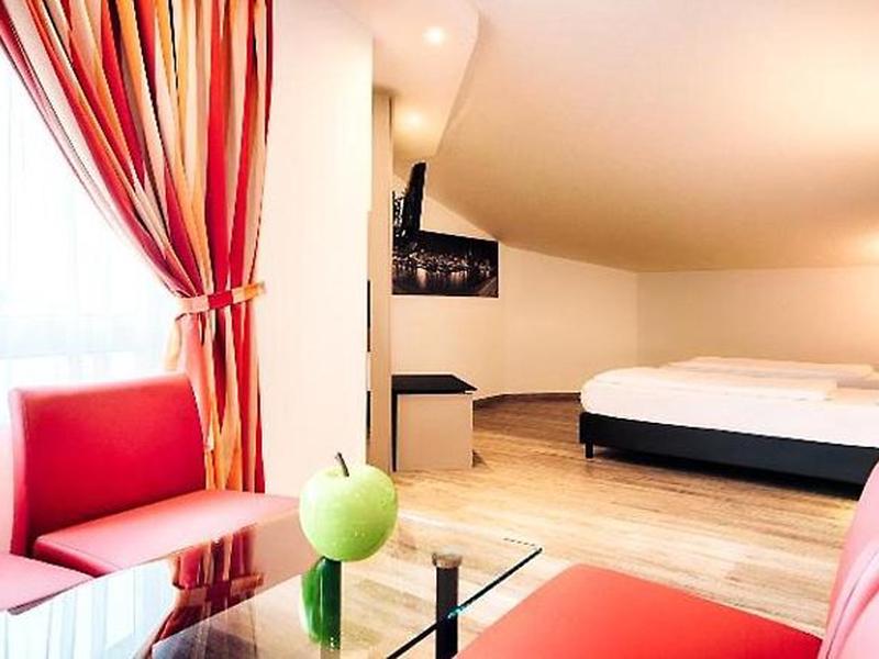 2D5271E7F9FC2ADCA74B395E63BD78AA