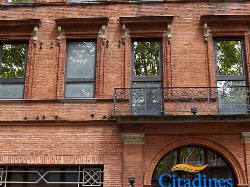 5E0A30E5A6FD904525ACC3B1AEE0ABA4