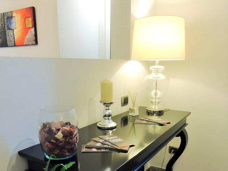 FCF433EBF464779DDE6DA509E192E715