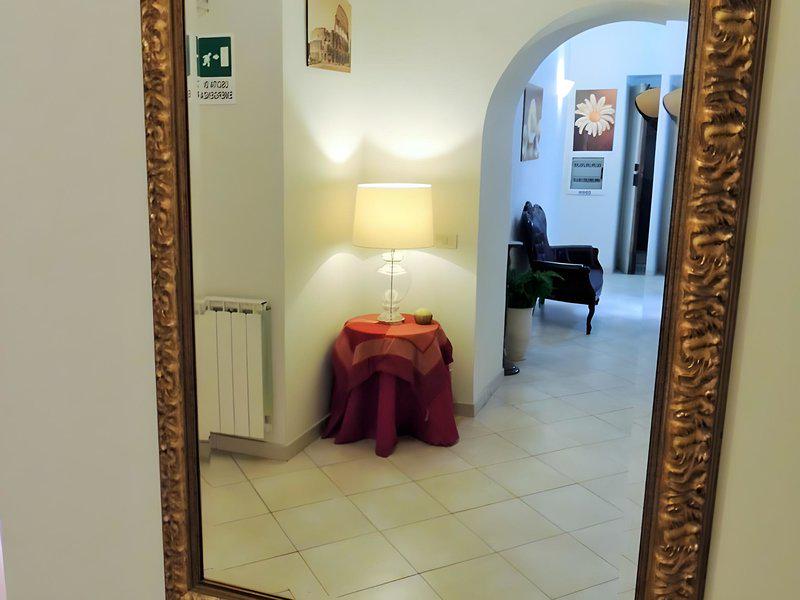 2720AF3444E22BB7E5D066B81F82E266