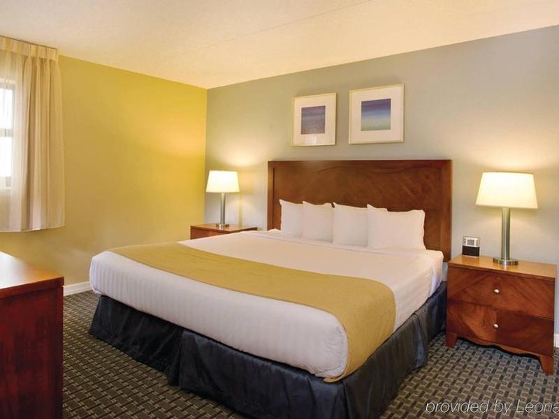 E7FEF7B1E11C42B1979B67038742382E