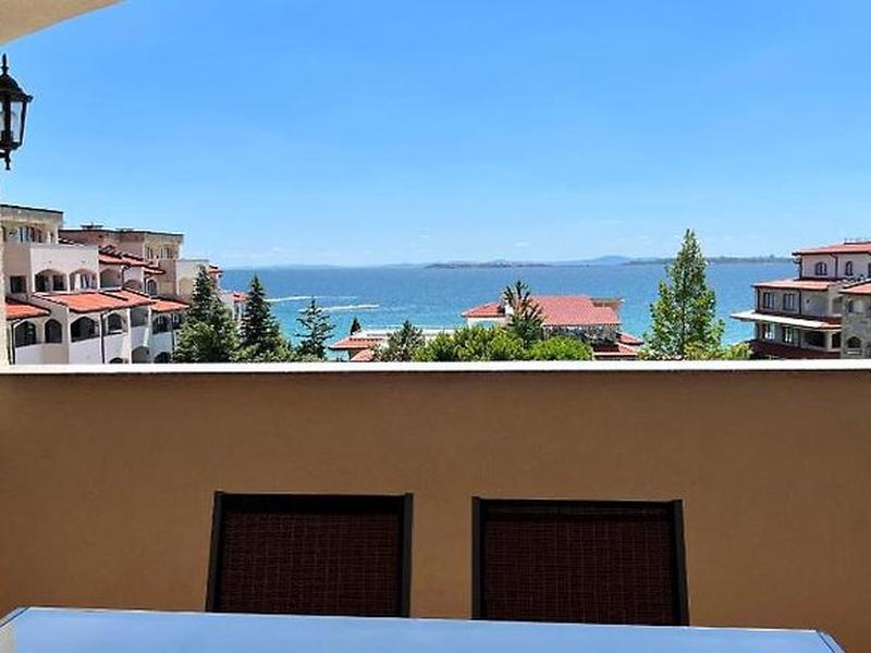 0F6A4CE301083583AE941B0EB78A36B5