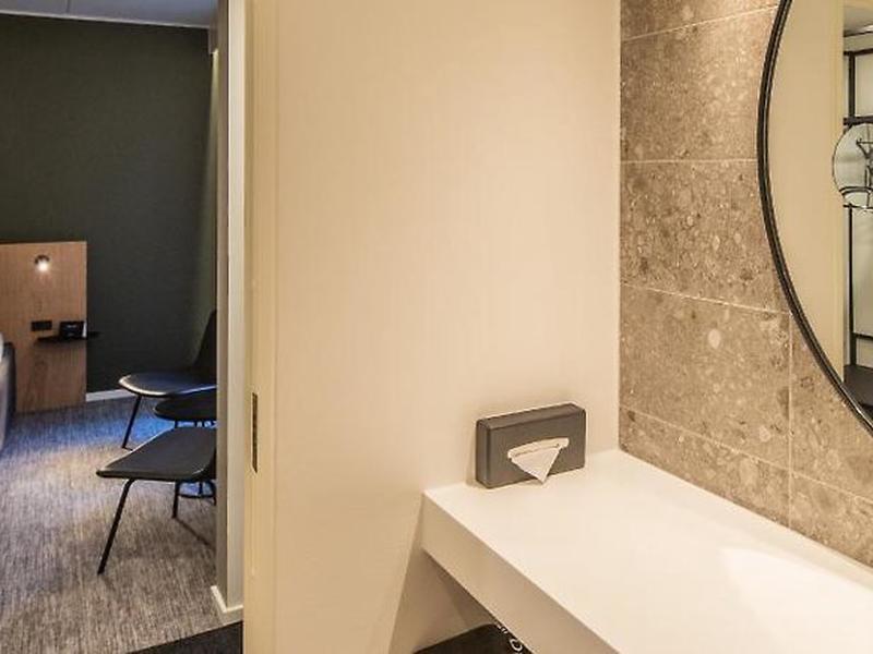 63CB80C6E292D30BE13E161621DC56D0