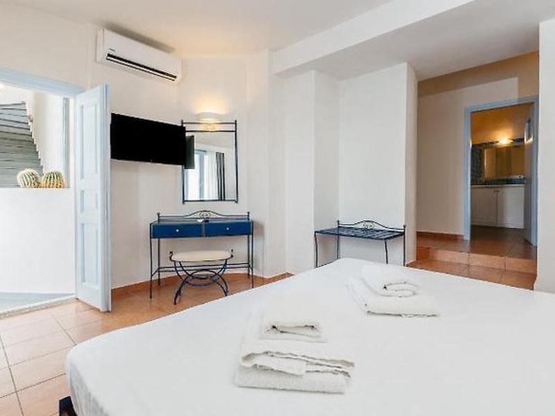 AD69E452879DEF00AFCB6F7D3E9B0D20