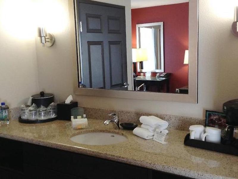 EDB453F041F7F7E2C242DD50AA1A2814