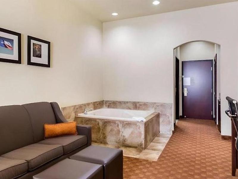 F4D80D7C5FA9D185891F5ED2514FF401