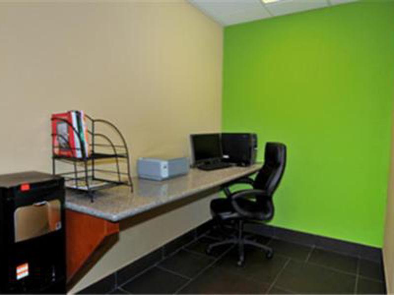 F1146BF9449A71D029F9CD0515E54079