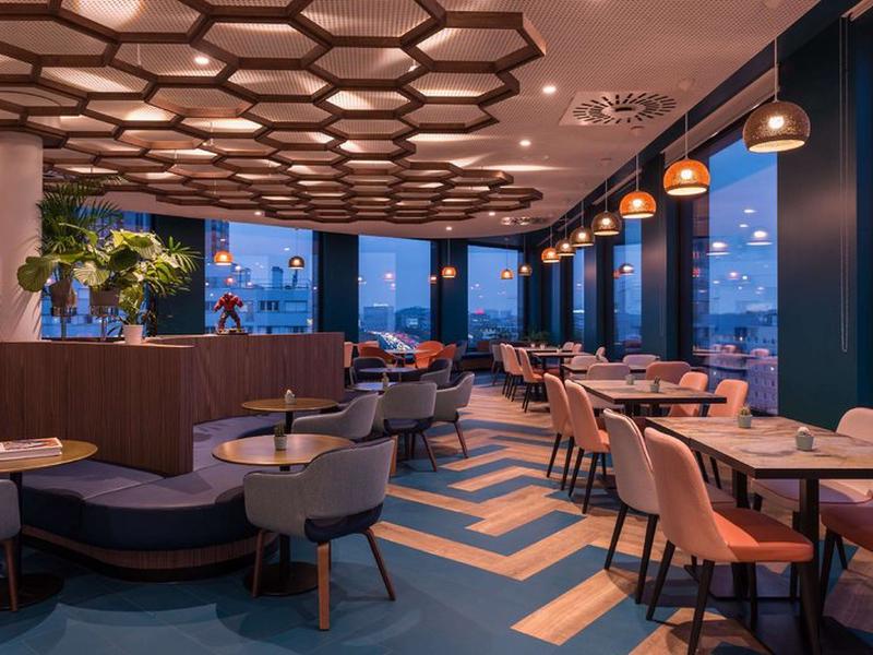 93A5CD39F83E10223B16738CD2EBAF18