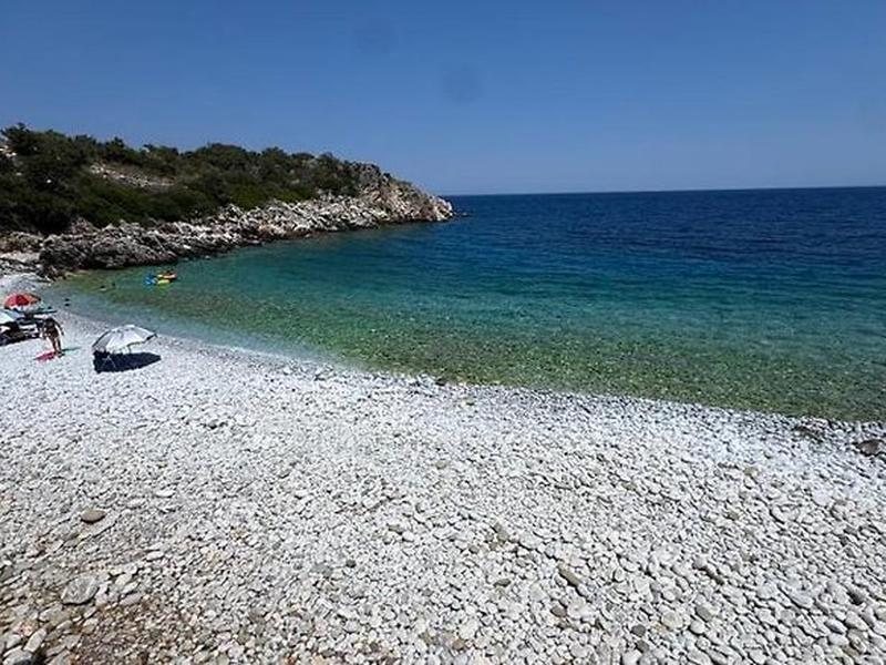 8D6393BD3E019671ED2914BE8B184E3E