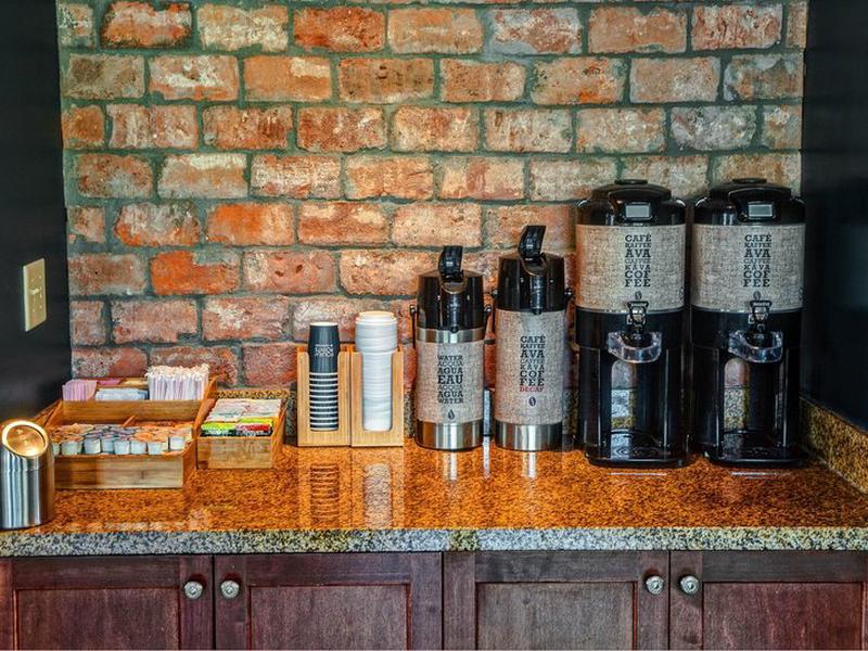 14CE37869E4DEF721D93A629A639E12A