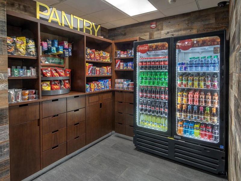 21892B1049EACEDE2D2E6ED294DD94FF