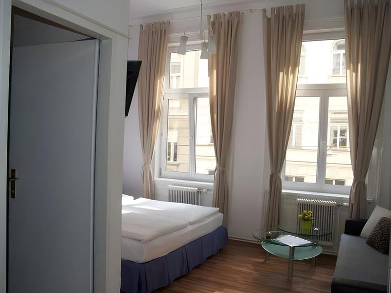 3A895E2169E41926B558EABA2F7B1778