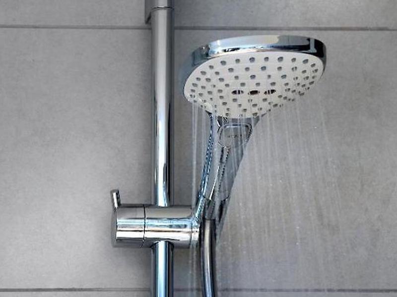 A68F2E42E27FE2AEBF406557D739B652