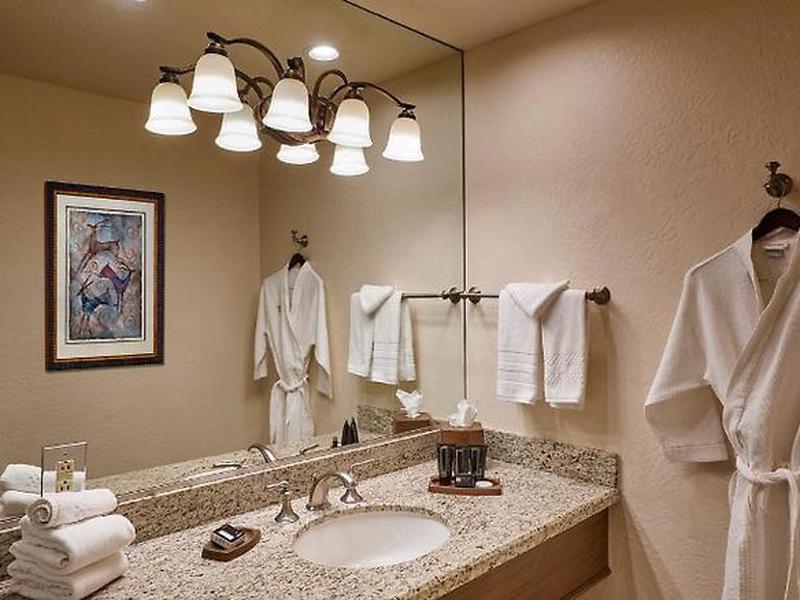 9CAC4FB53ED2D46D9E831328BA32948F