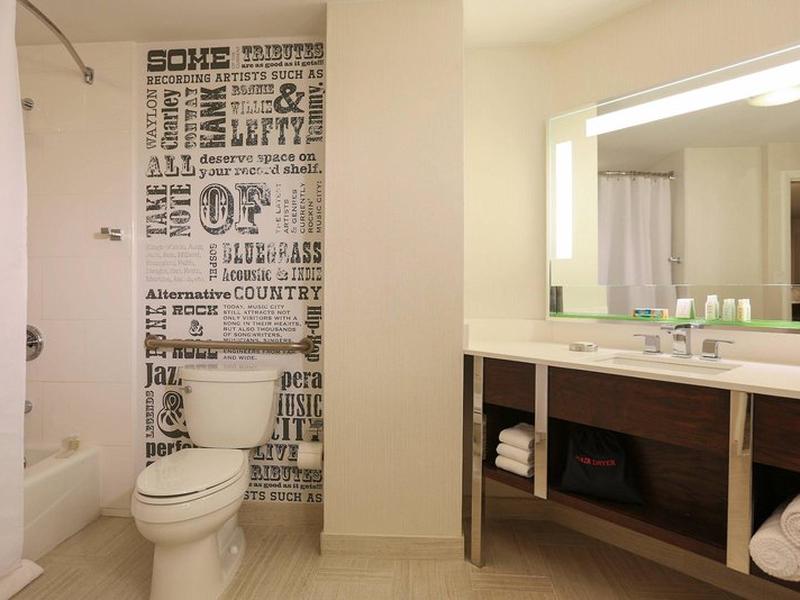 DE795E54ABCEC8E3085D2D5104656733